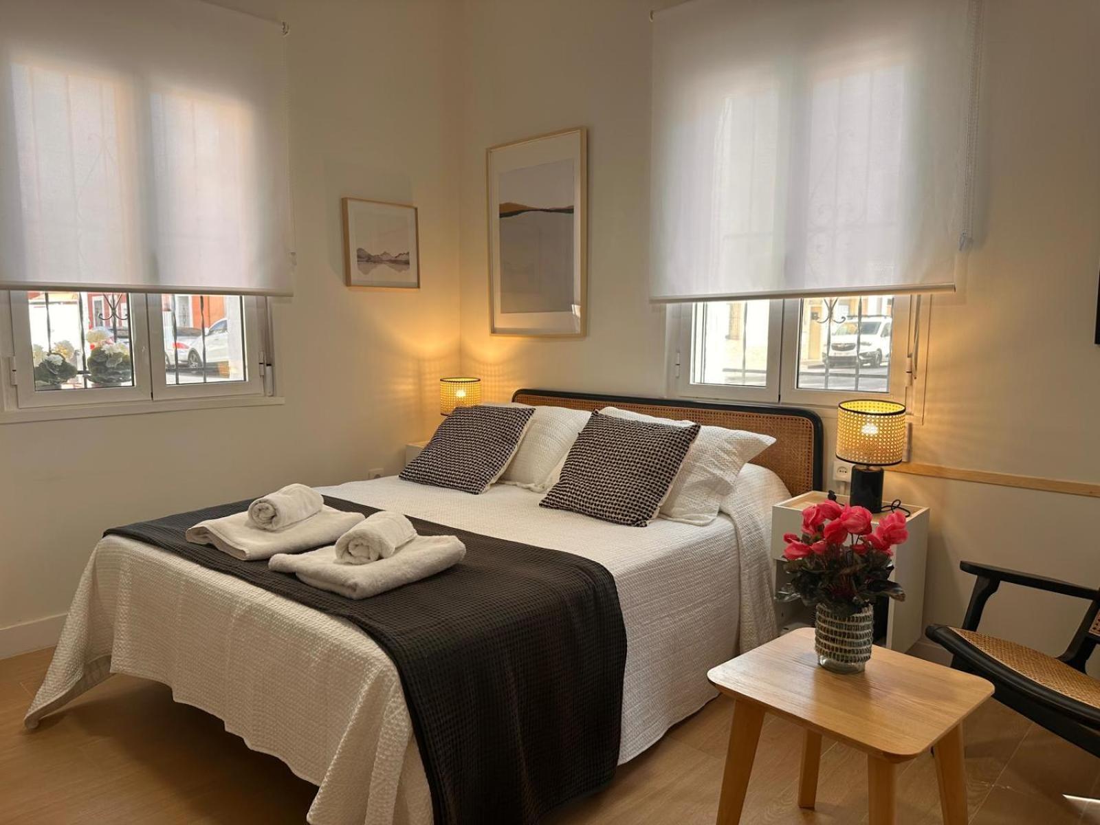 Apartaestudio Muy Proximo Valencia Бурясот Екстериор снимка