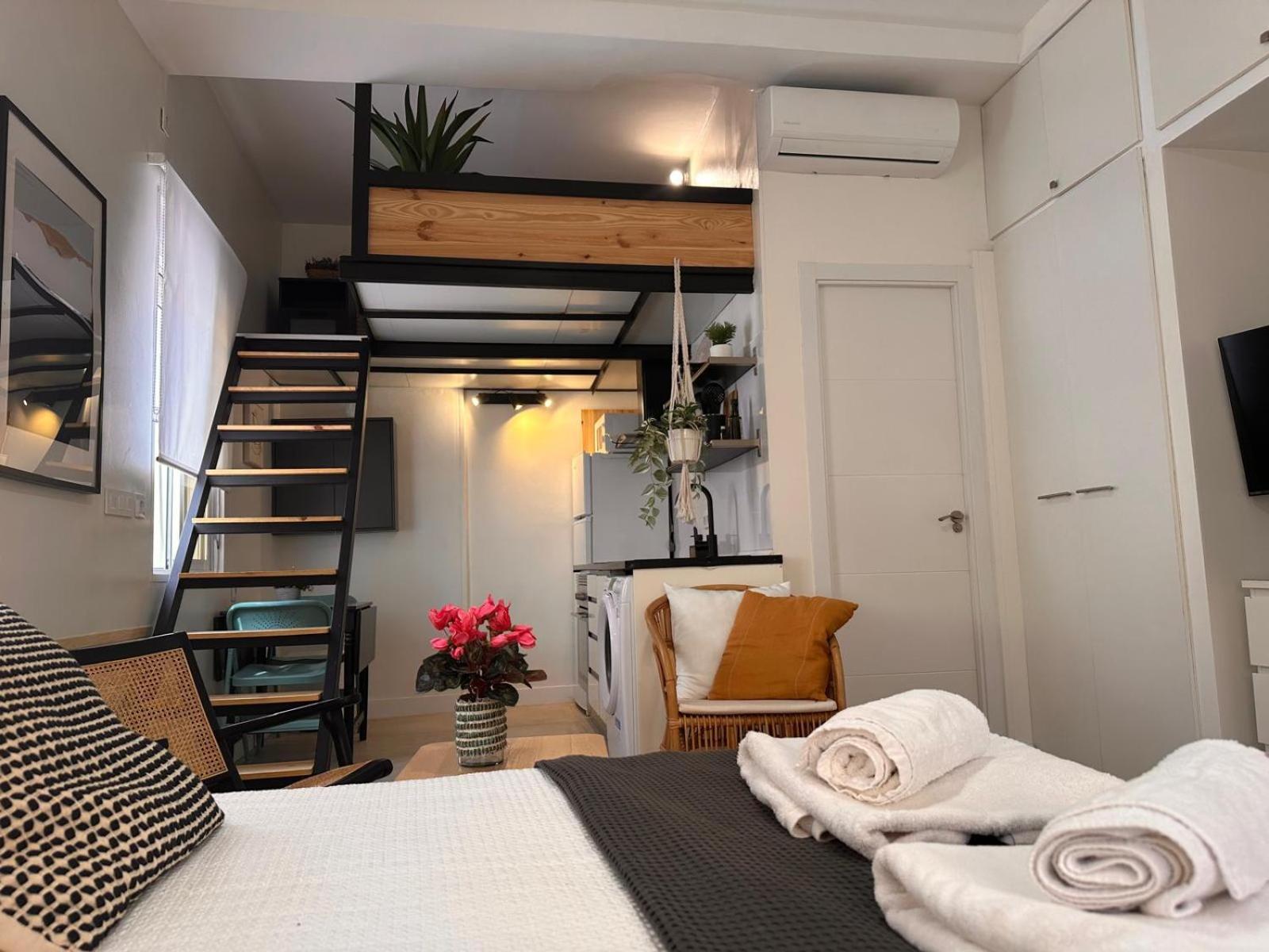 Apartaestudio Muy Proximo Valencia Бурясот Екстериор снимка